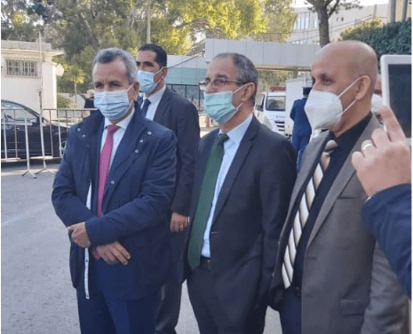 وزير الصحّة ووزراء آخرون يتلقّون لقاح كورونا