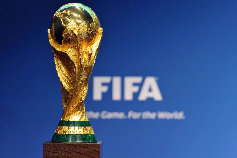 الفيفا تفكّر في إجراء كأس العالم وكأس أوروبا مرة كل سنتين