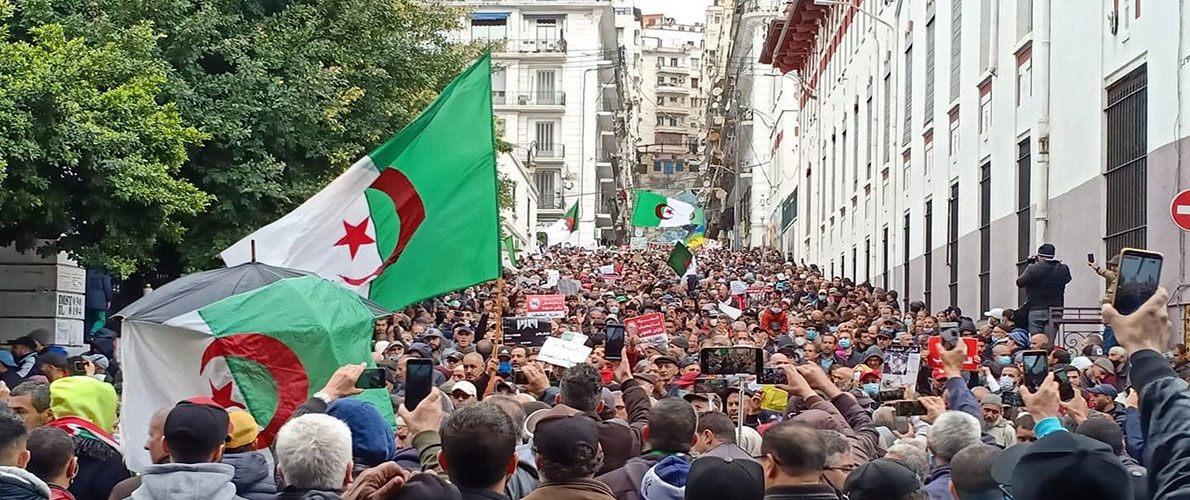 الجمعة 114 من مسيرات الحراك الشعبي