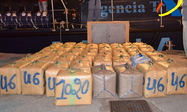 في عملية وصفت بالتاريخية.. ضبط 26 طنا من القنب الهندي المغربي بإسبانيا