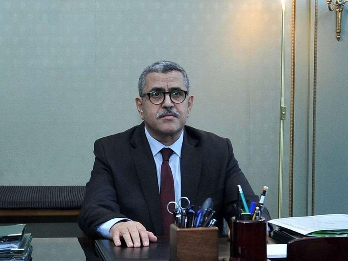 الموافقة على اعتماد عبد العزيز جراد سفيرا للجزائر في بلد أوروبي