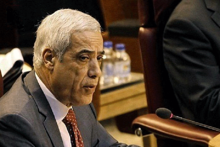 عبرت عن “قلقها البالغ” إزاء تدهور الأوضاع.. الجزائر تدعو لإنهاء الأزمة في أوكرانيا