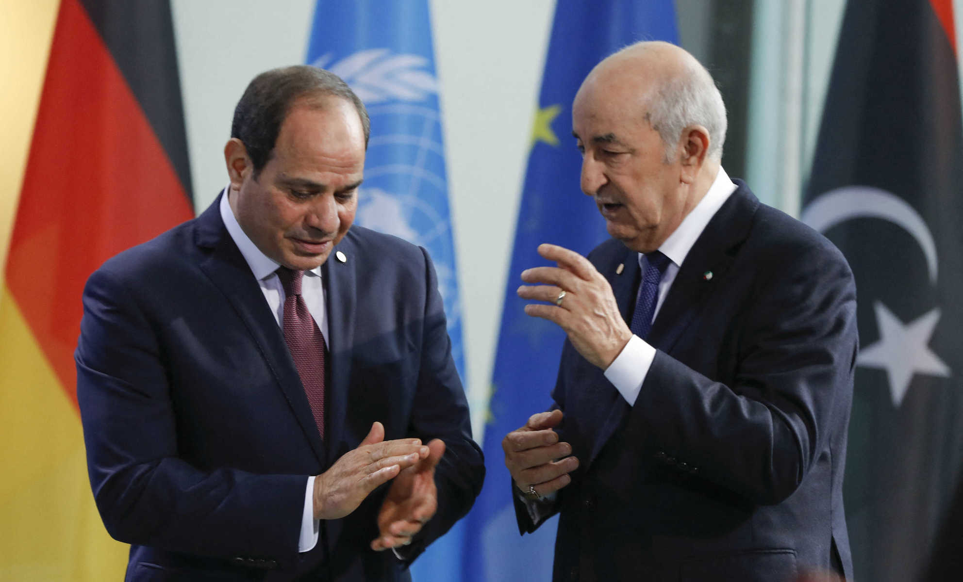السيسي يثمن جهود الجزائر لتوفير عوامل نجاح القمة العربية