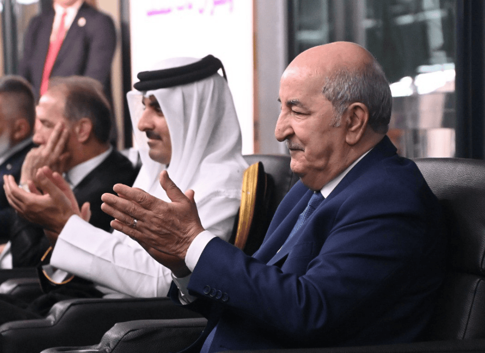 الرئيس تبون يهنىء أمير دولة قطر على النجاح في تنظيم المونديال