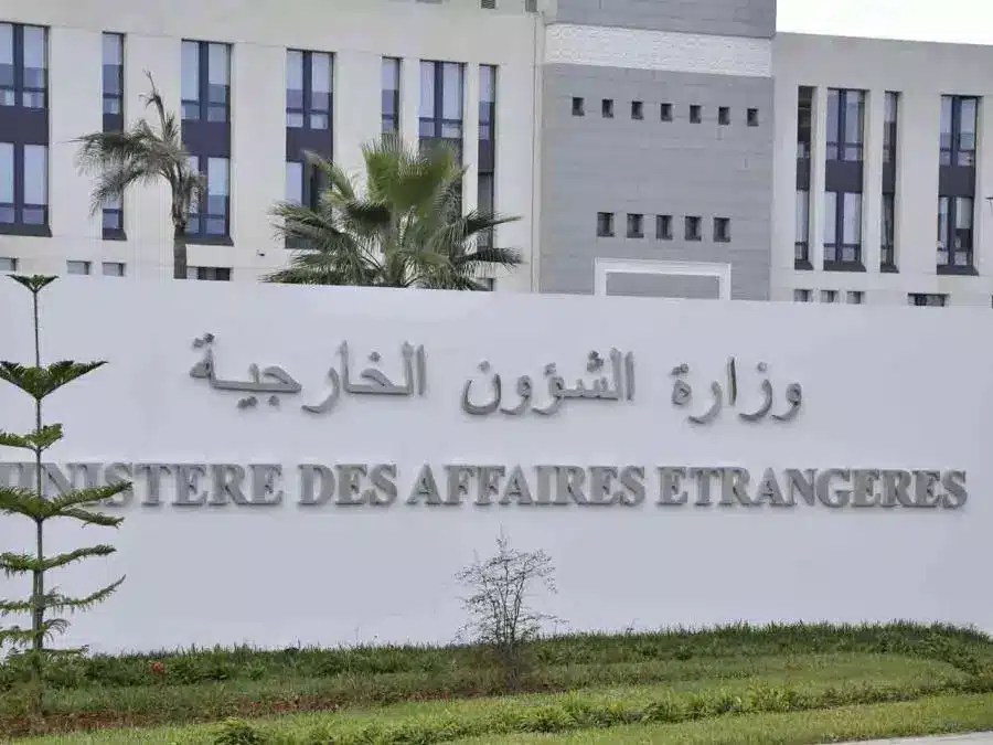 الجزائر تلغي الاحتفالات بأول نوفمبر في الخارج تضامنا مع فلسطين