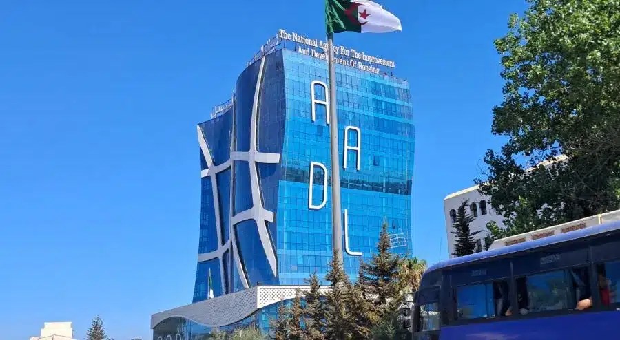 بيان هام للمستفيدين من سكنات “عدل” حول خاصية الدفع