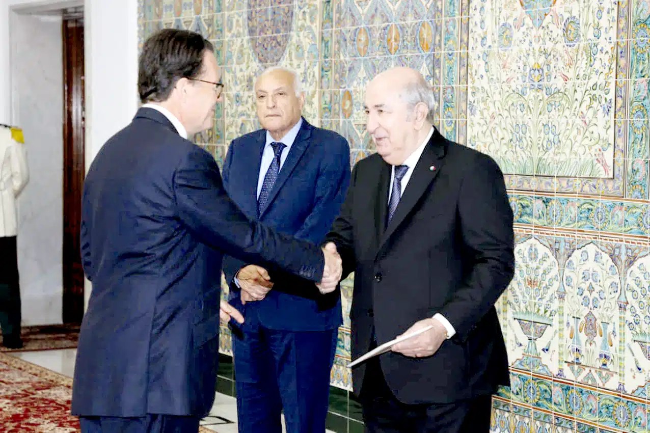باريس تكشف موقفها من عودة السفير الفرنسي إلى الجزائر