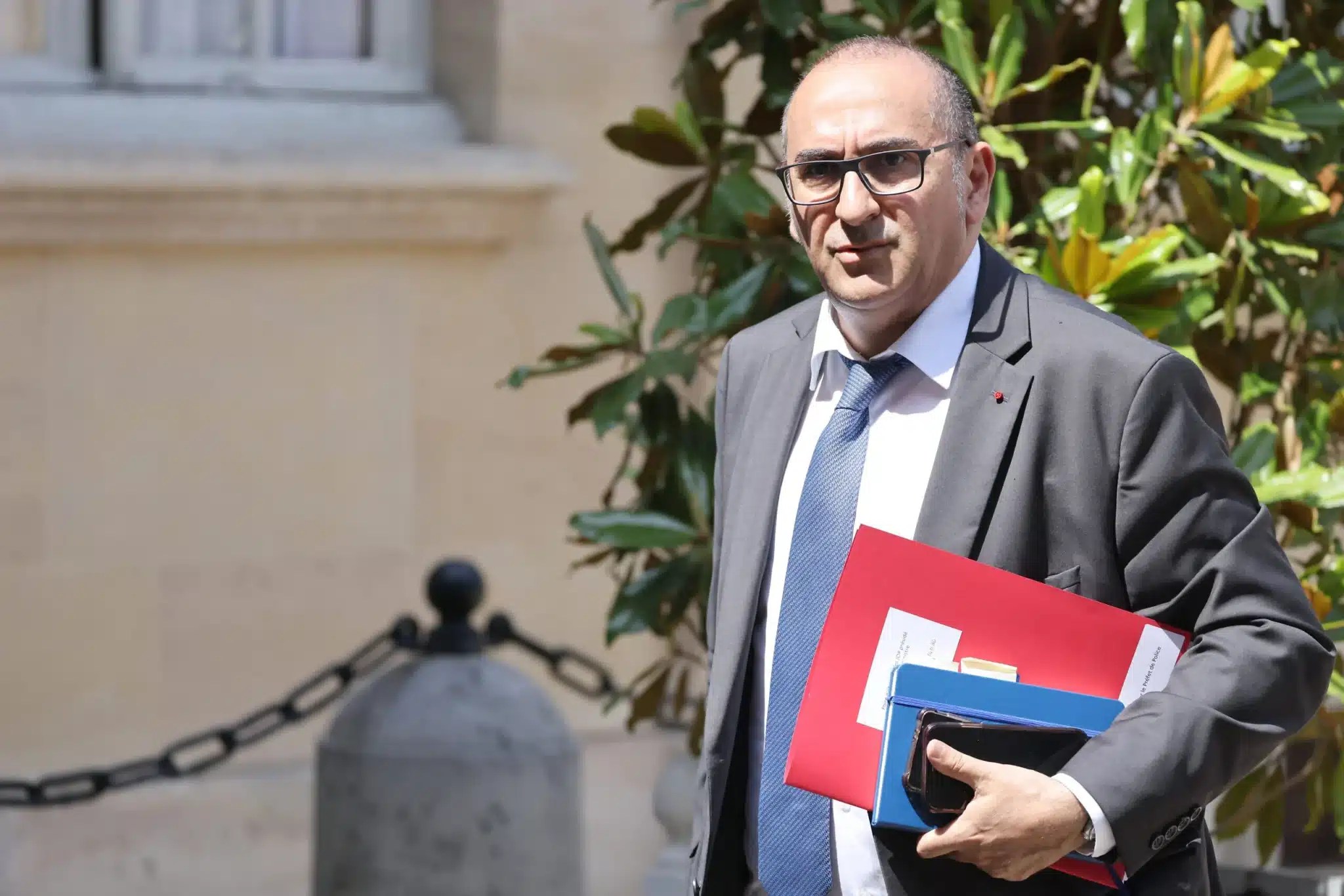 وزارة الداخلية الفرنسية: لا تراجع عن الدعوة الجزائرية وتأجيل الزيارة وارد