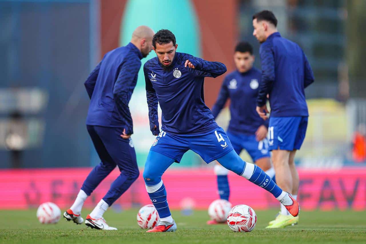 إصابة جديدة لبن ناصر.. مستقبل مجهول في انتظار اللاعب