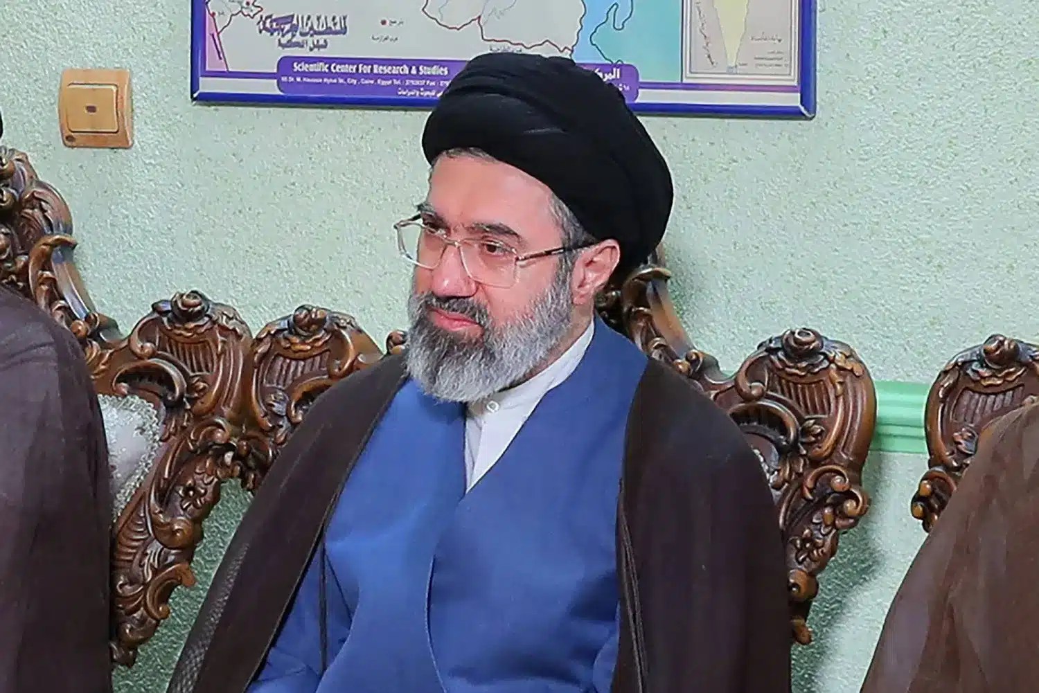 بعد أيام من تنصيبه مرشدا أعلى لجمهورية إيران.. الإعلان عن إصابة مجتبى خامنئي