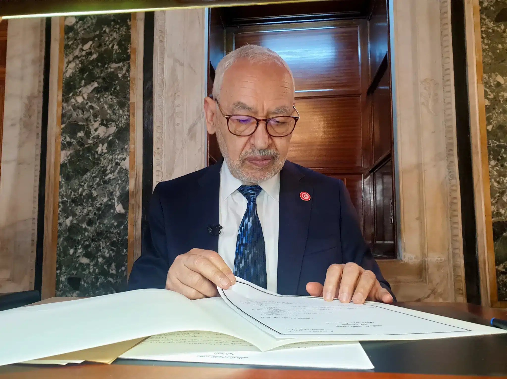 تونس: السجن المؤبد للشيخ راشد الغنوشي وقيادات في النهضة