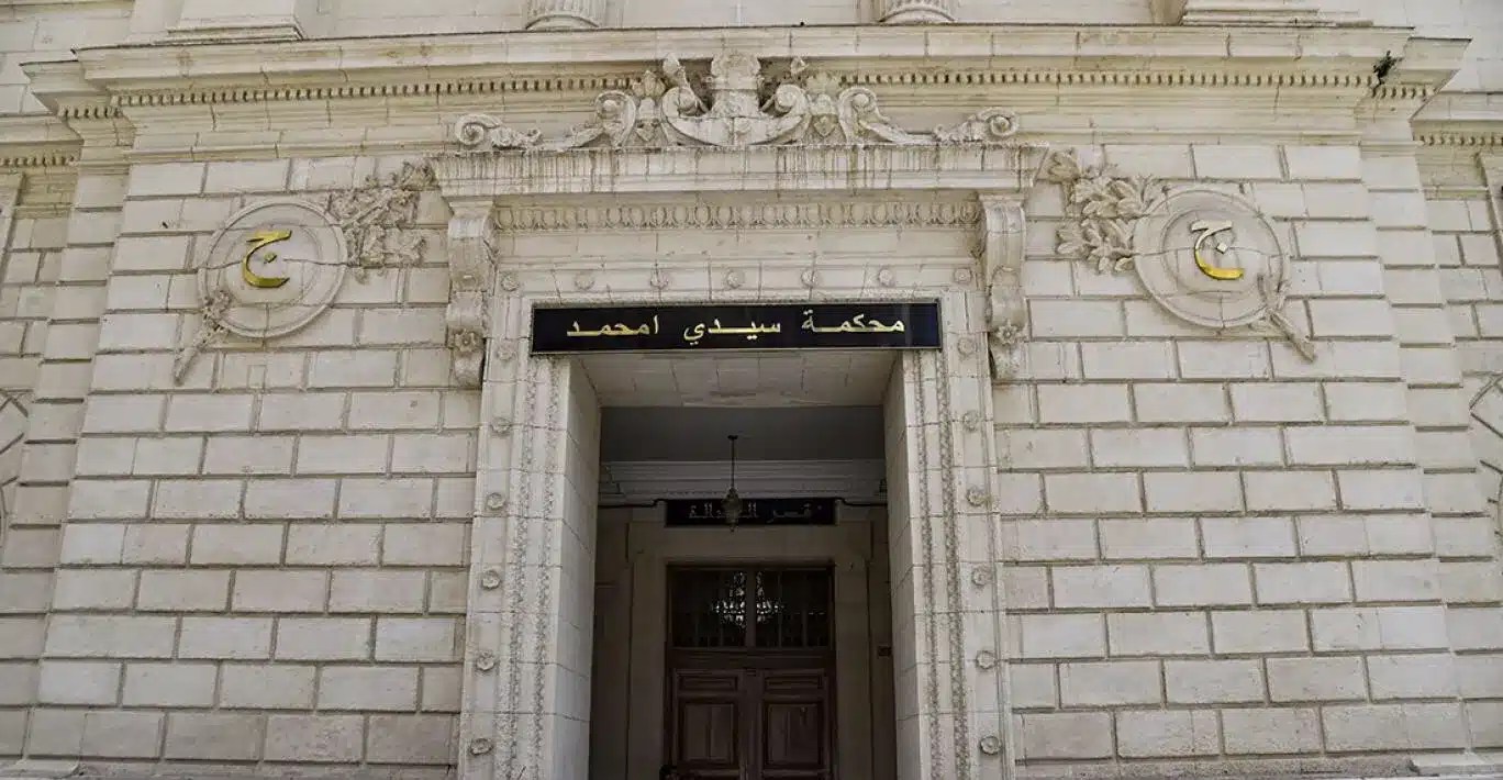 فيديوهات قادت إلى توقيفهم.. الحبس المؤقت لـ4 متهمين بإضرام الحرائق في قسنطينة