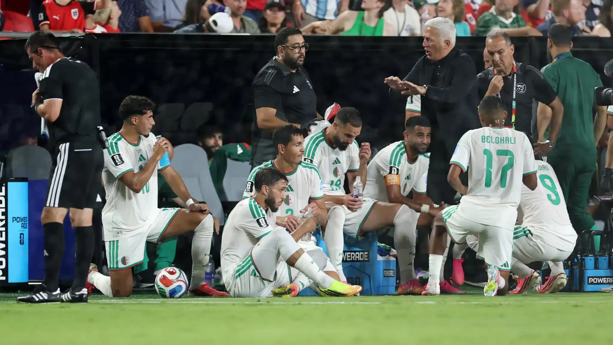 صحفيان فرنسيان يدقان ناقوس الخطر.. هل تتسبب هزيمة سويسرا في تغيير جذري؟