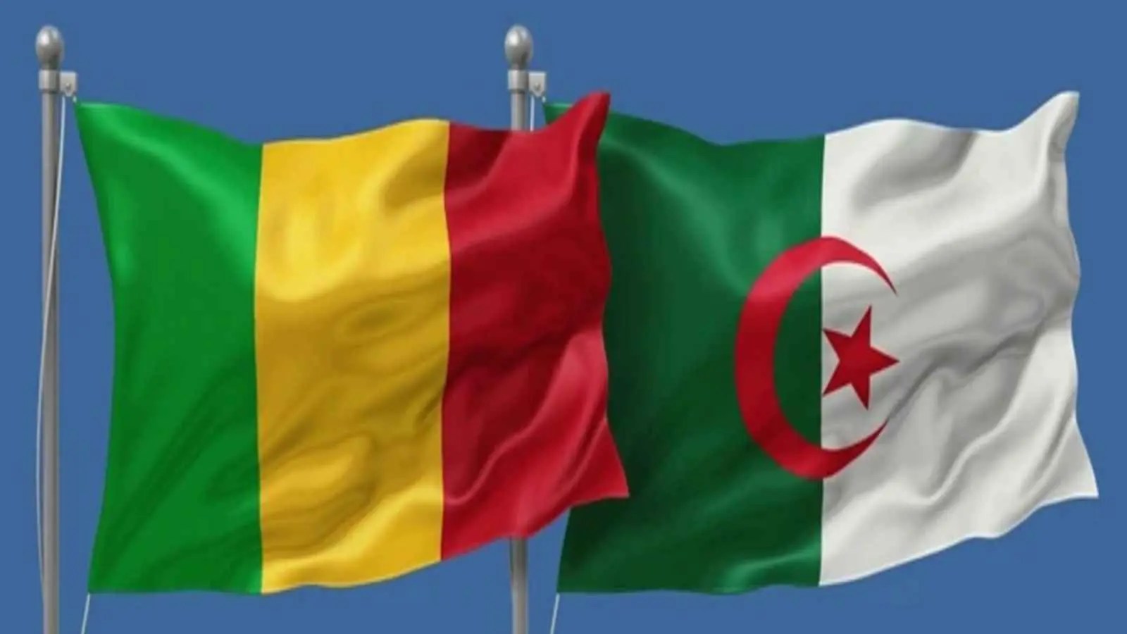 الوزير الأول يدعو نظيره المالي إلى زيارة الجزائر