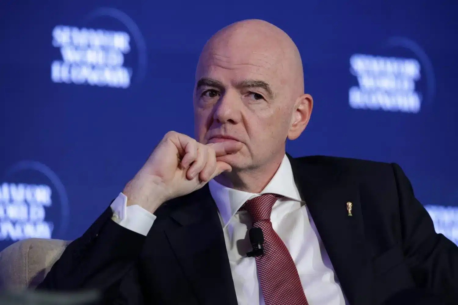 جياني إنفانتينو رئيس الاتحاد الدولي لكرة القدم