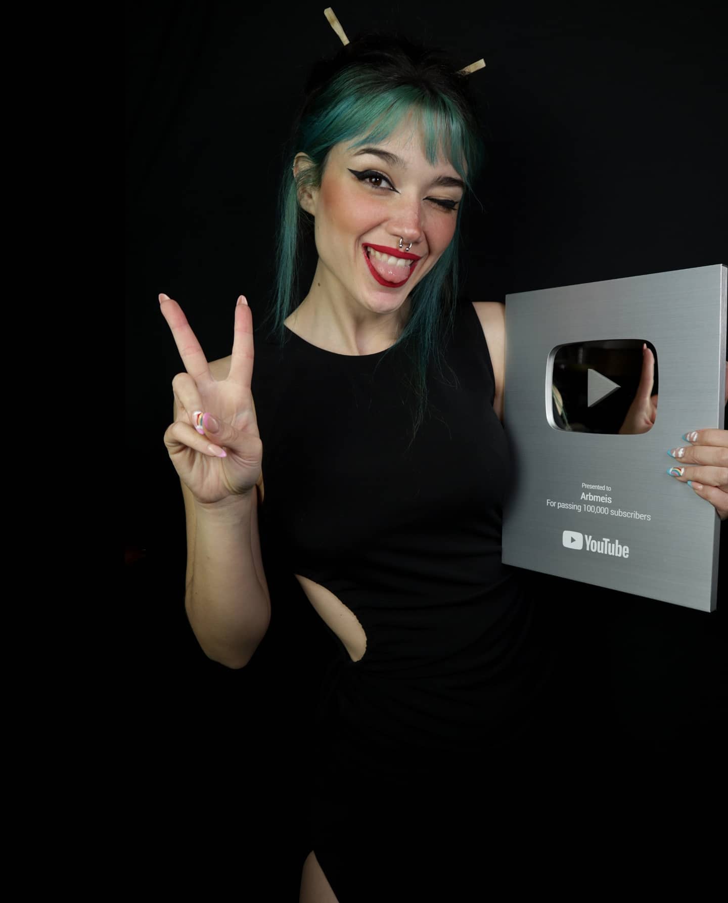 Arbmeis - Free pics, galleries & more at Babepedia