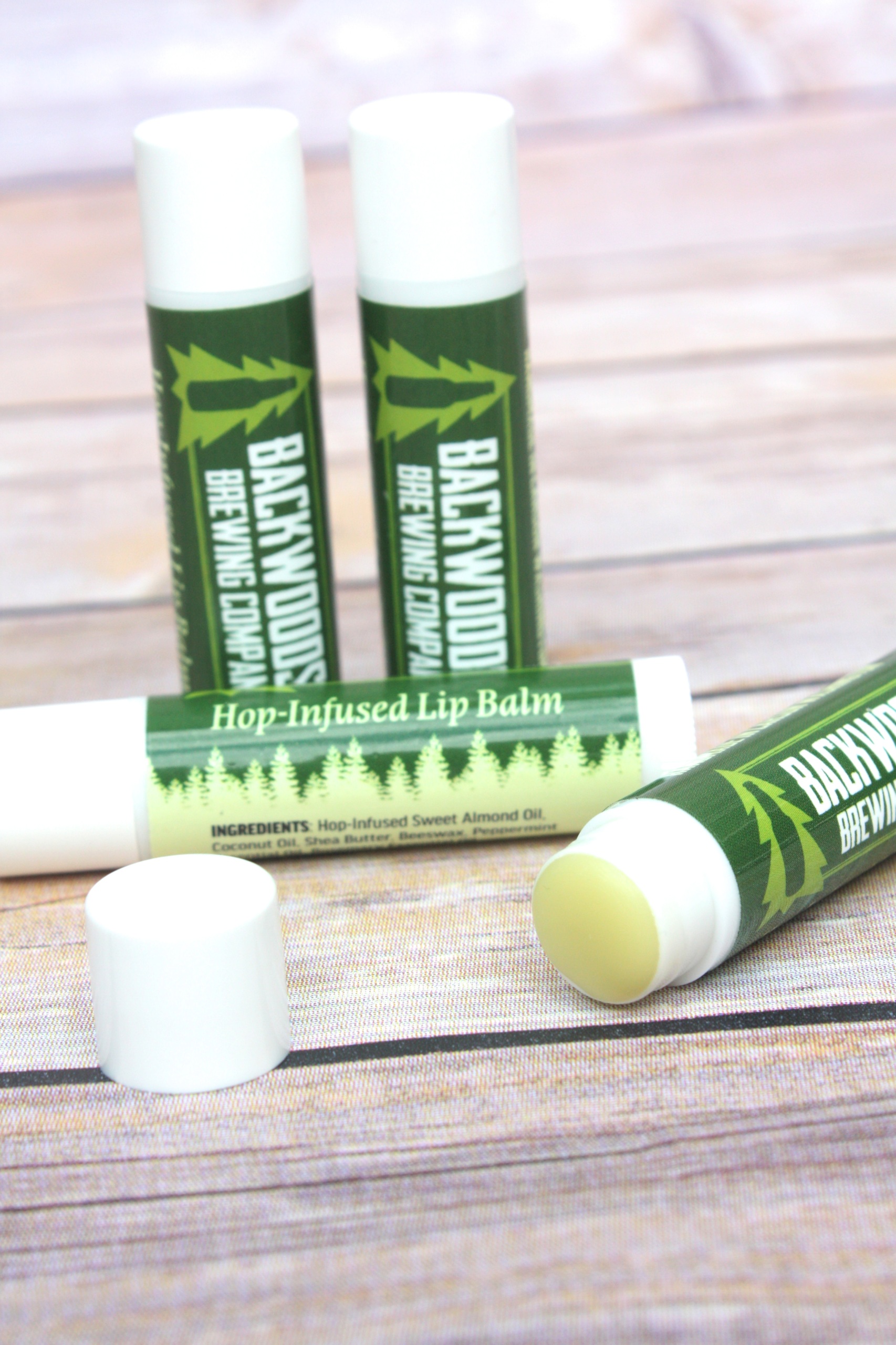 Hop Lip Balm LIP BALM RECIPEWant to learn to make a lip balm that is super moisturising for your lips.
