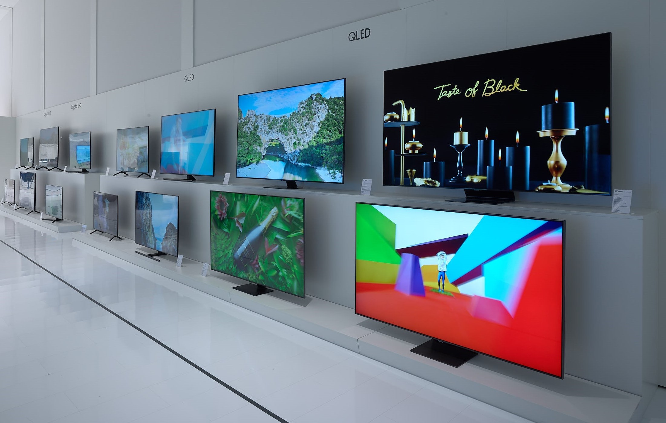 Samsung 8K QLED