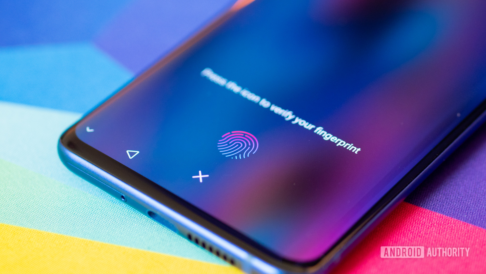Skener otiska prsta fingerprint sigurnost