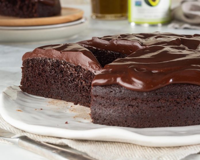 picture Chocolate Oil Cake chocolate avocado oil cake with chocolate frosting