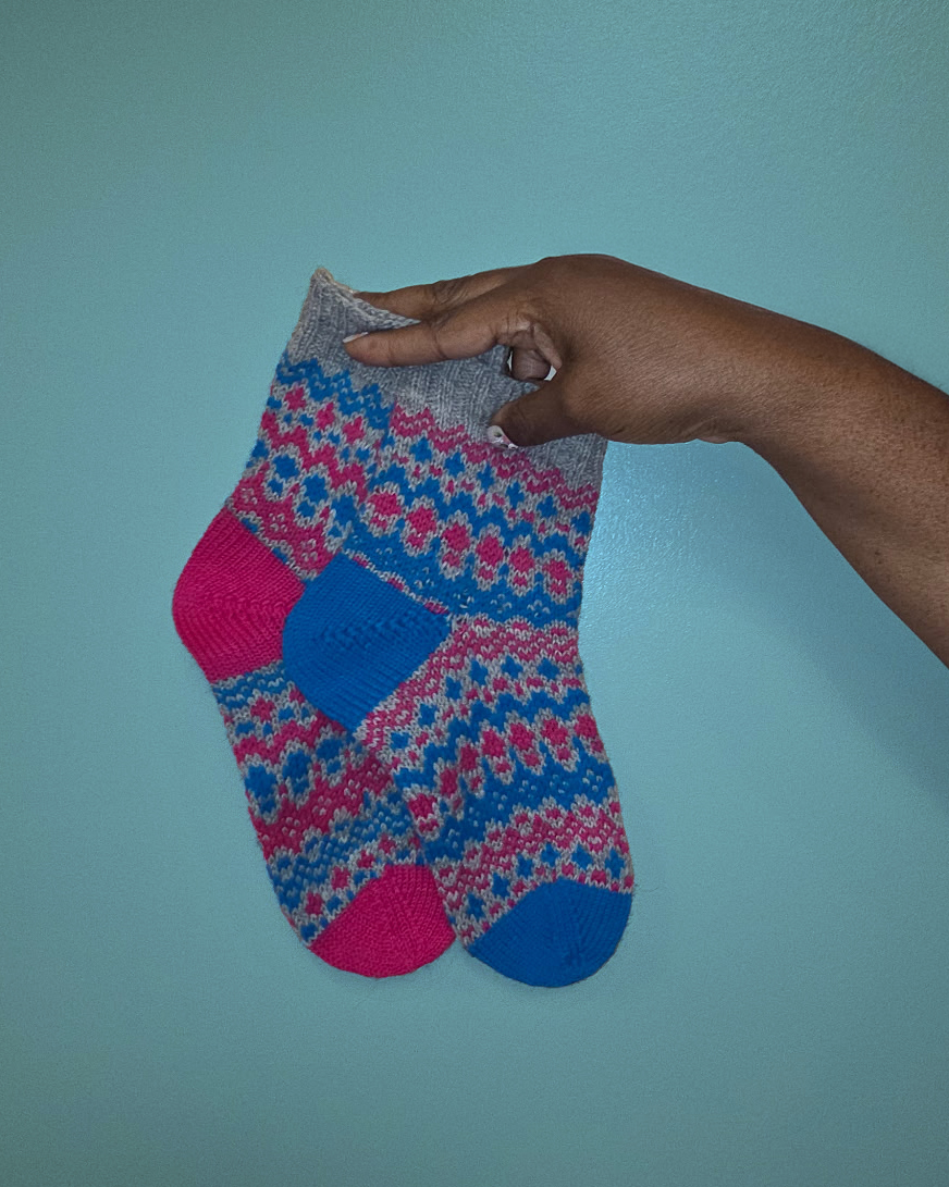 Popinjay Socks, designed by Karolina Adamczyk, Brown Sheep Nature Spun yarns