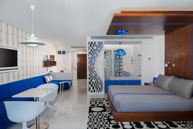An image of Chill Hotel Seminyak, a modern hotel with a rooftop pool in Bali.
