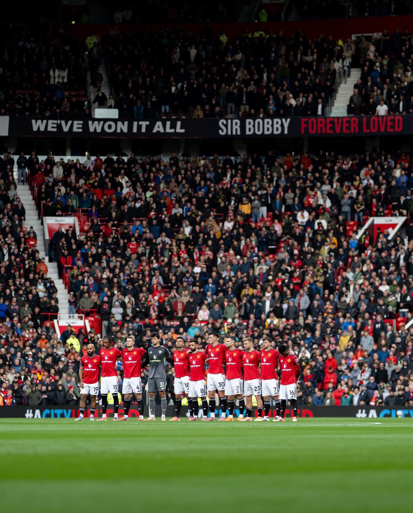 Asnjë problem për Arsenal, mund West Ham, United thyen Sunderland