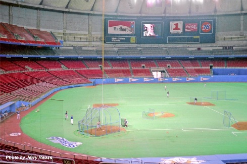 Charles robinson is joined by yahoo sports managing editor al toby to discuss feuding nfl owners, deshaun watson and mike tomlin. Kingdome - history, photos and more of the Seattle Mariners former ballparkKINGDOME