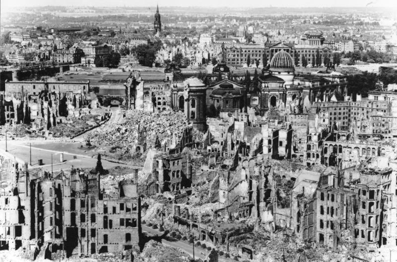 Il caso. Il tabù della memoria collettiva, dalle foibe italiane al bombardamento di Dresda