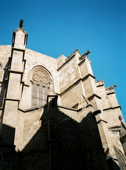 Els secrets ⁣del Barri Gòtic: passejant entre llegendes i ​pedra antiga