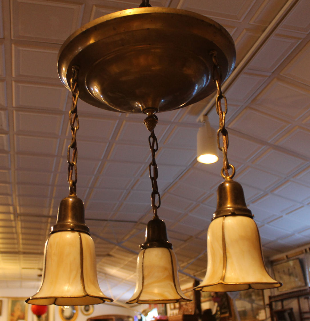 A high quality metal pendant ceiling flex cable suspension rose with an antique copper main round flush fitting plate and vintage braided flex wire. Bargain John's Antiques | Antique Ceiling Mount Brass