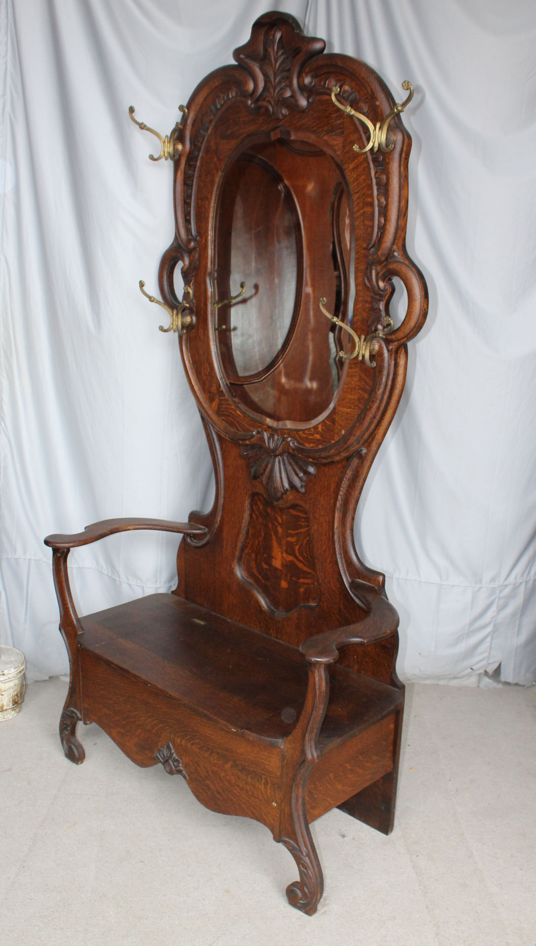 Antique Mahogany Hall Tree Laurel Crown Furniture