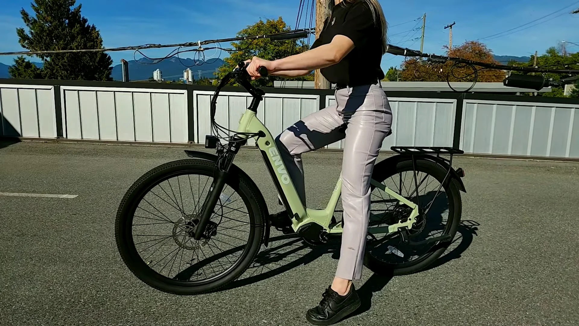 envo step thru ebike