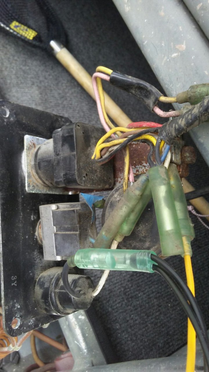 If it is, then the colors of the wires ?might? Wiring Diagram For Yamaha Command Link Tachometer Kit Bloodydecks