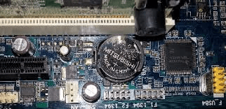 パソコンを使わない時はコンセントを抜く はやめた方が良い ベア コンピューティング