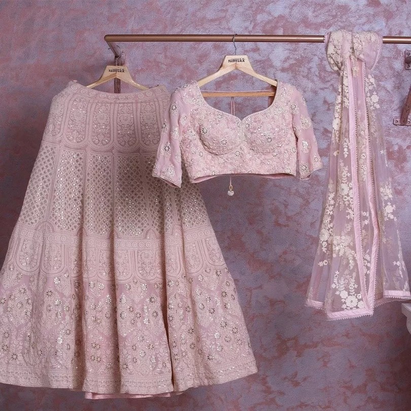 The Enchanting Elegance of Lehenga Choli: A Guide to Indian Fashion The Enchanting Elegance of Lehenga Choli: A Guide to Indian Fashion