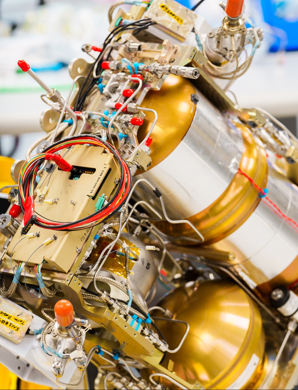 Benchmark Space Systems - Retina Dark Illustrations for Desktop