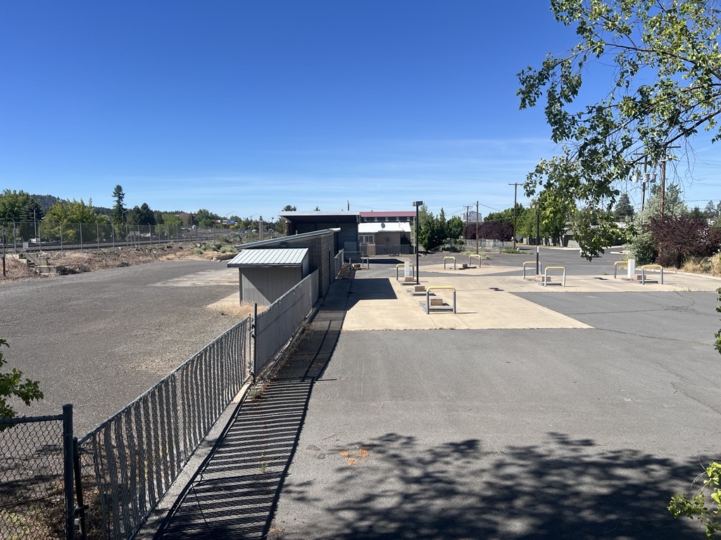 Bend Contemplates Future City Hall Sites