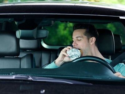 Traffic Safety Experts Outline the Four Types of Driving Distractions