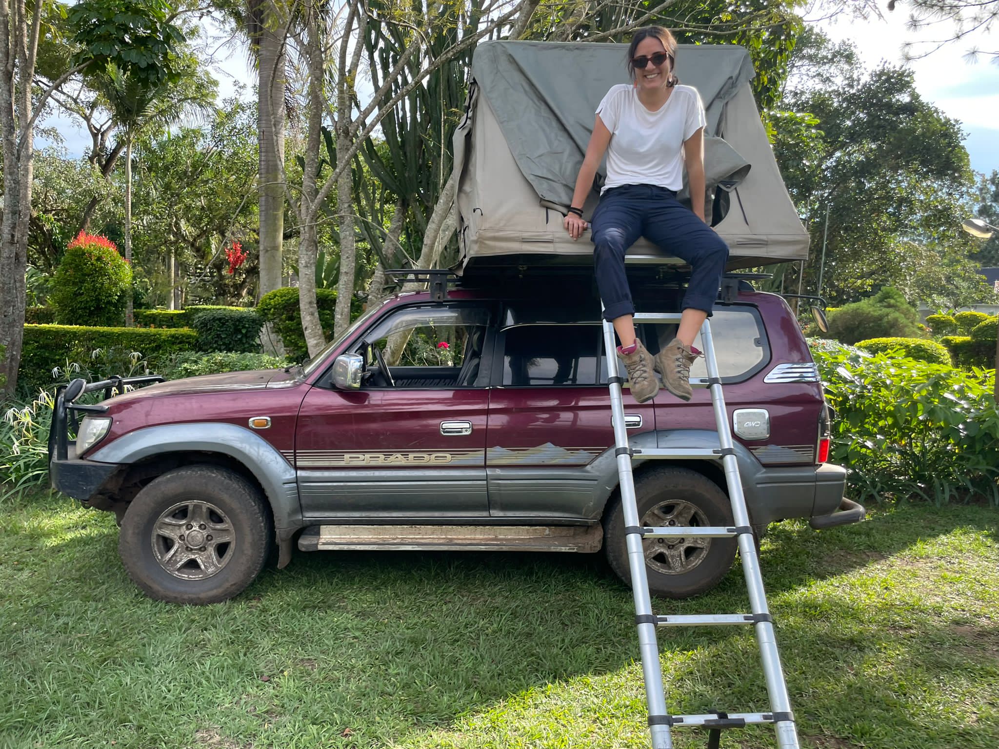 Best car hire Uganda-Self drive with camping gear