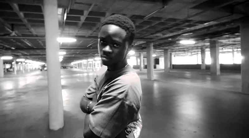 Yaw Tog Me Music Video directed by Koo Poku studios, song produced by Khendi Beatz.