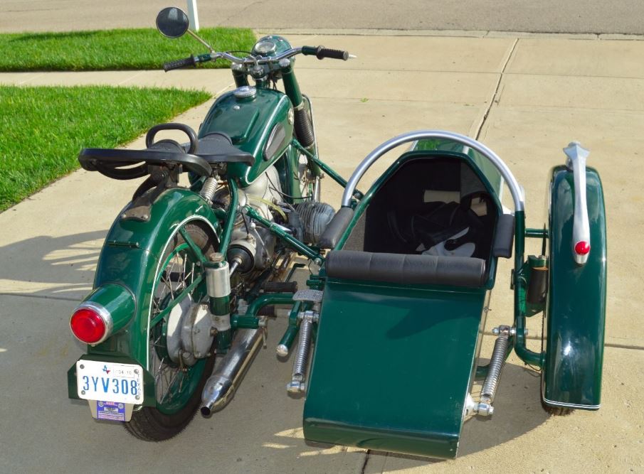 Green Dream – 1953 BMW R51/3 BMW with Steib Sidecar | Bike-urious