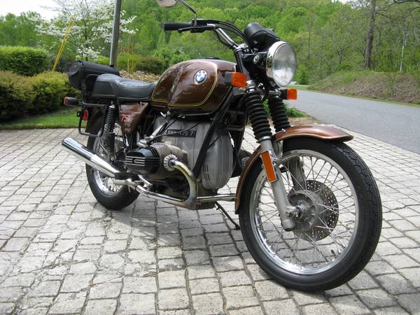 Struck Havana Gold – 1977 BMW R75/7 | Bike-urious