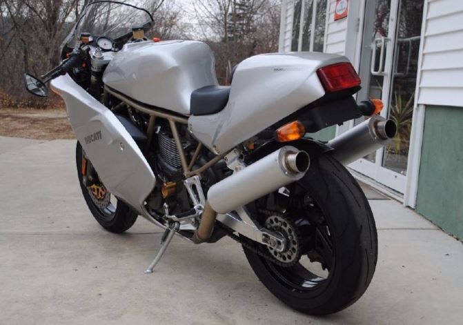 Final Edition – 1998 Ducati Supersport 900FE | Bike-urious