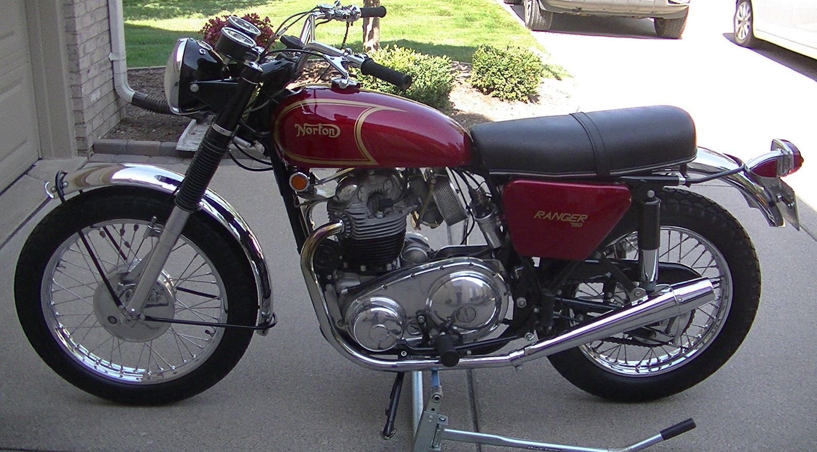 Ending Soon – 1969 Norton Ranger P11A | Bike-urious