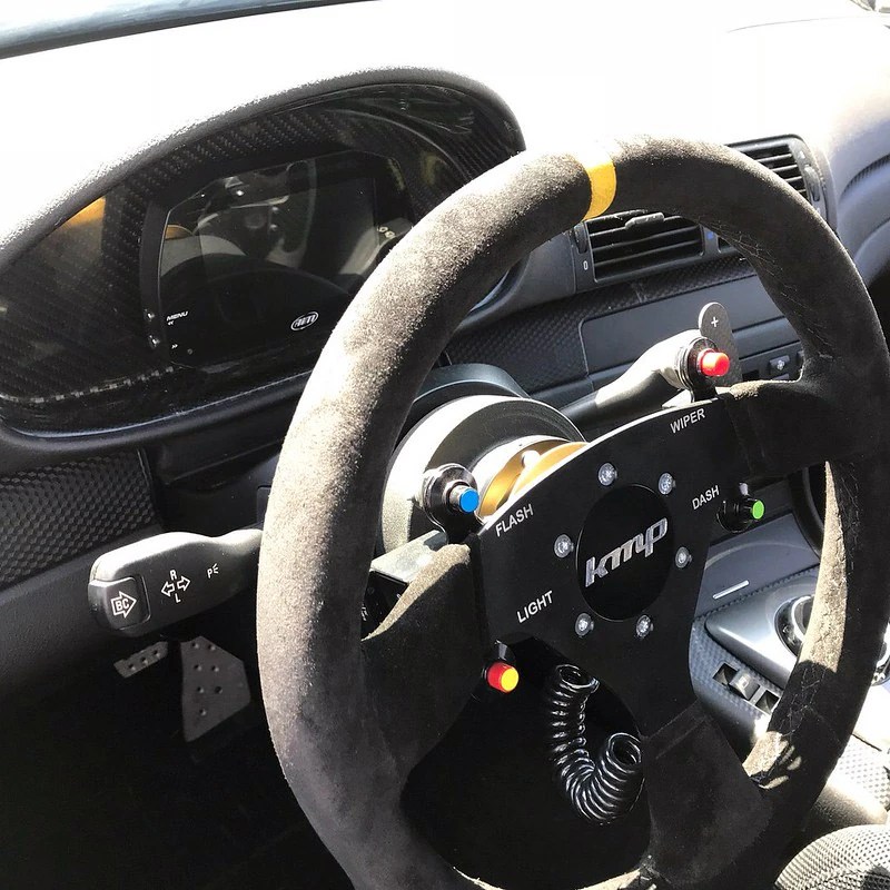 Bmw e9x racing wheel