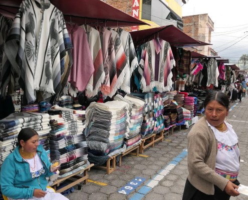 Handwerksmarkt in Otavalo