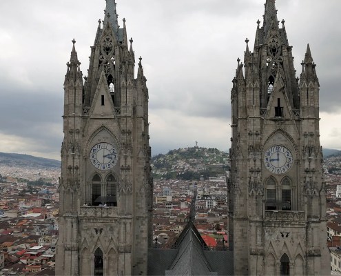 Basilica del Voto Nacional (Quito)