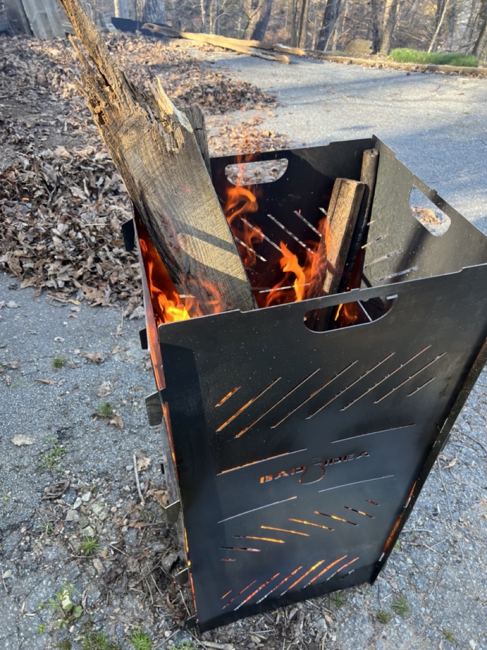 Proud Pyro - Pyro Cage Incinerator Review - BiteSeeing