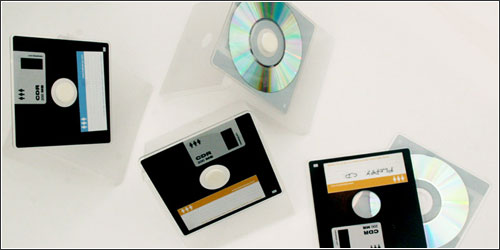 CD con forma de Diskette para los nostálgicos